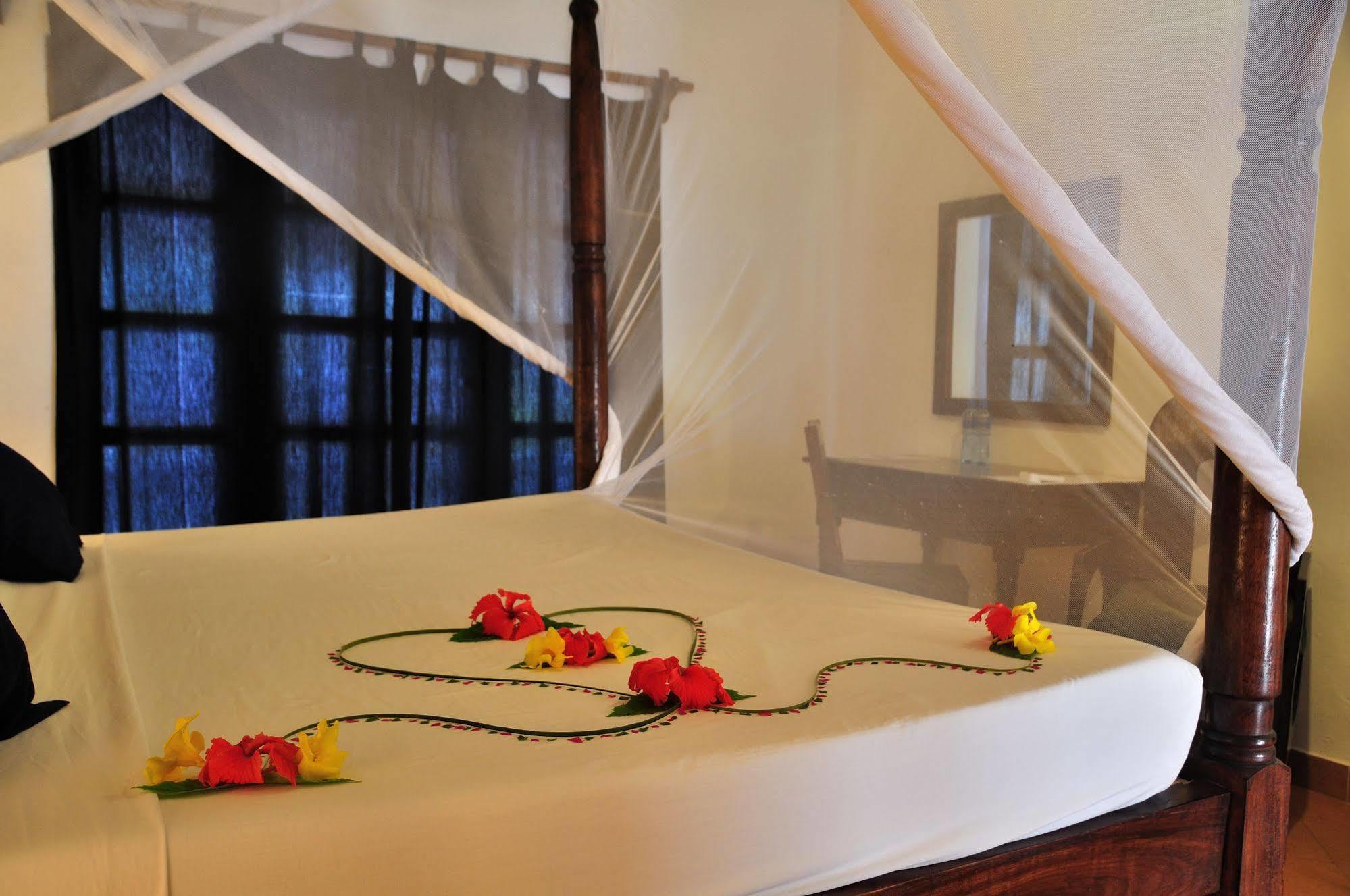 Barracuda Inn Resort Watamu Exterior foto