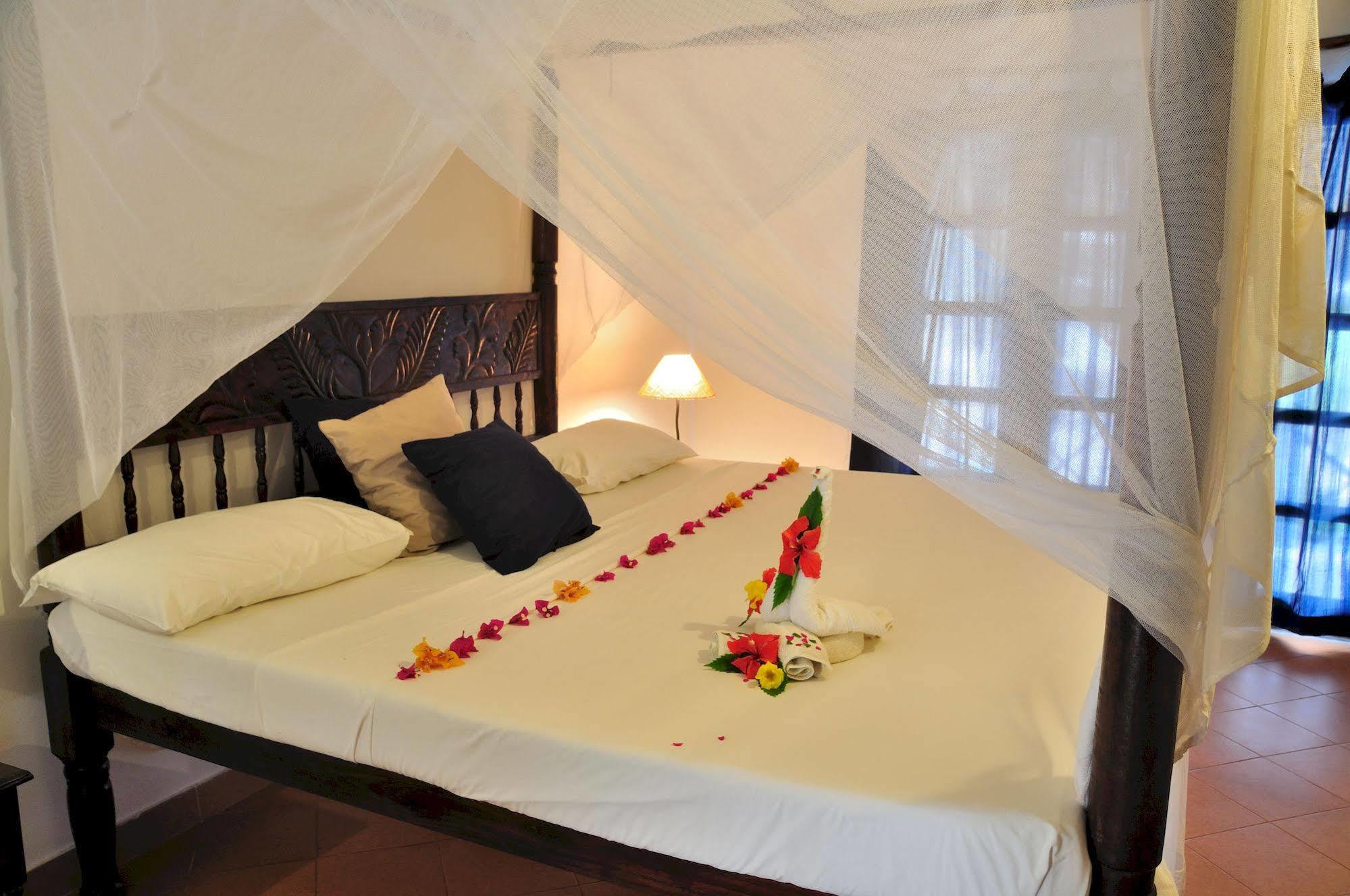 Barracuda Inn Resort Watamu Exterior foto